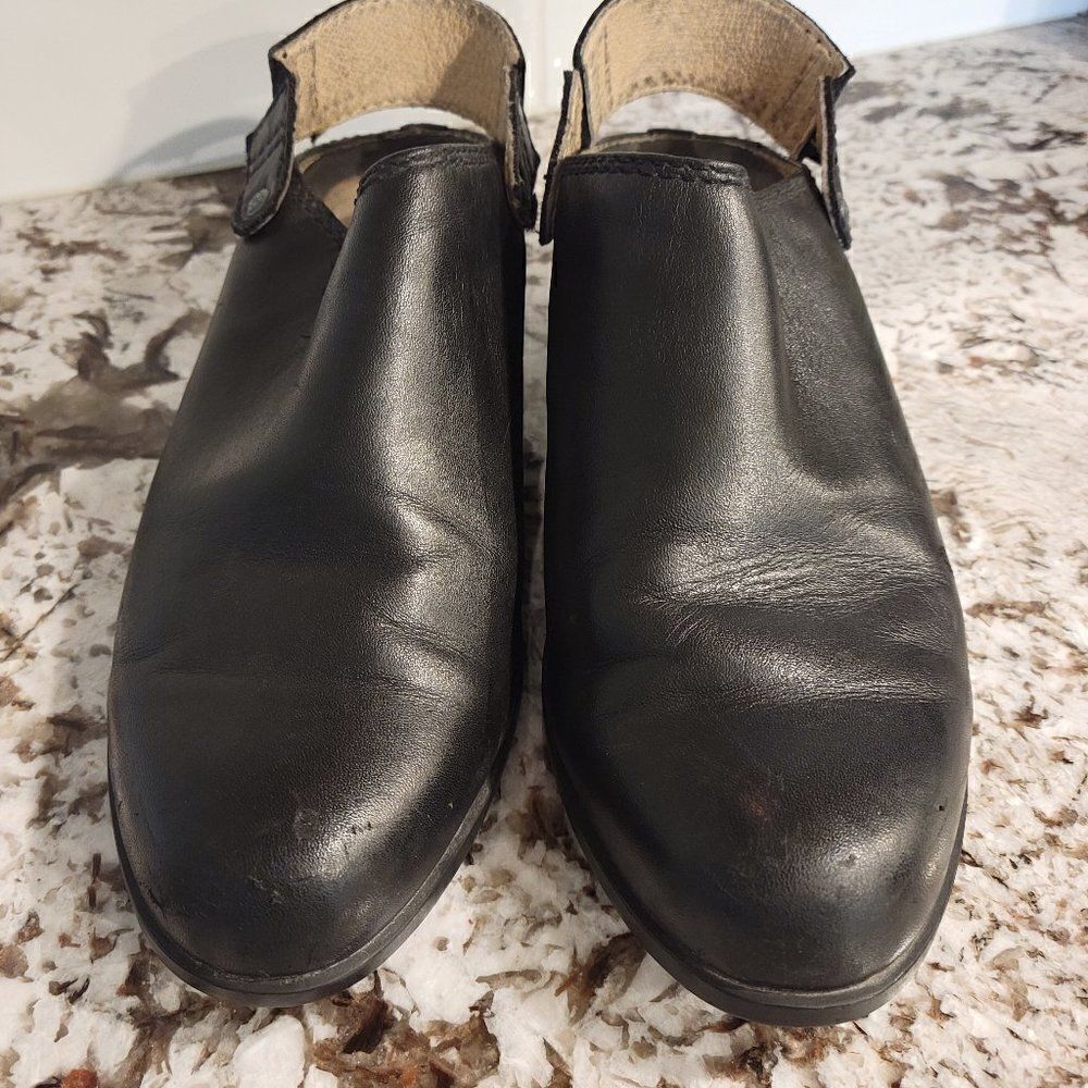 Ariat Black Leather Slip On Mules Clogs Women's size 7.5 B